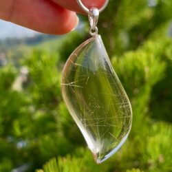 Citrin mit Goldrutil 2